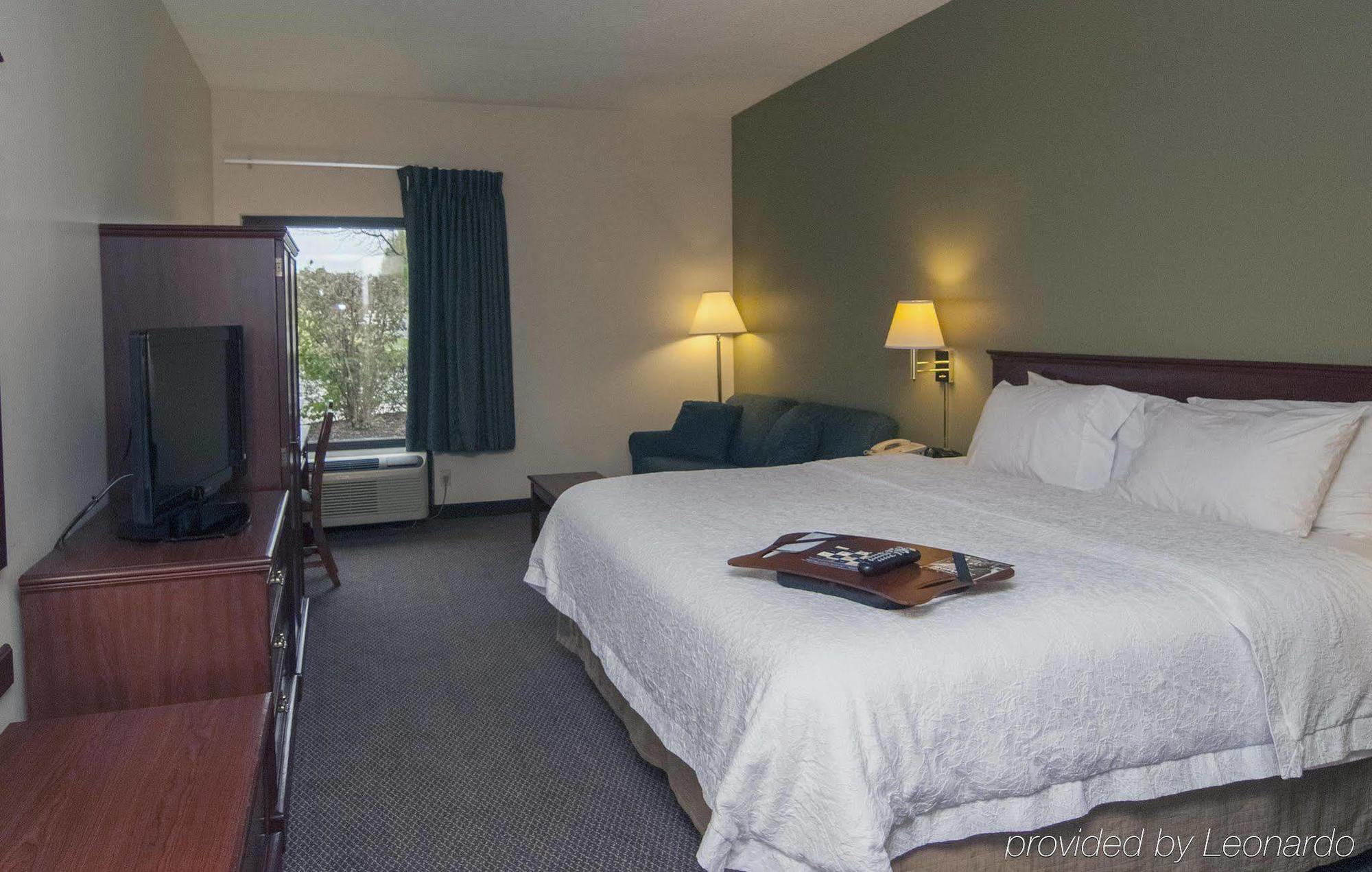 Hampton Inn Stadtteil Flemington Exterior foto